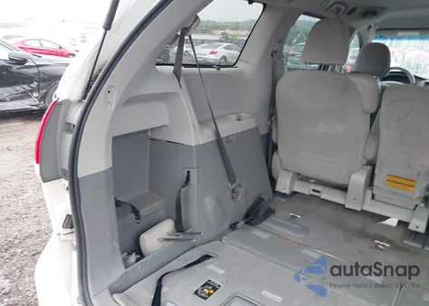 2012 Toyota Sienna Le V6 7 Passenger Auto Access Seat/Le V6 8 Passenger из США, поврежденный, VIN 5TDKK3DC4CS177287